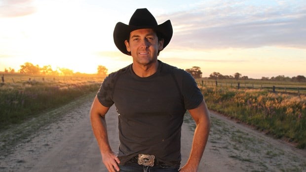 Lee Kernaghan will be performing at CMC Rocks QLD 2017 in Ipswich.