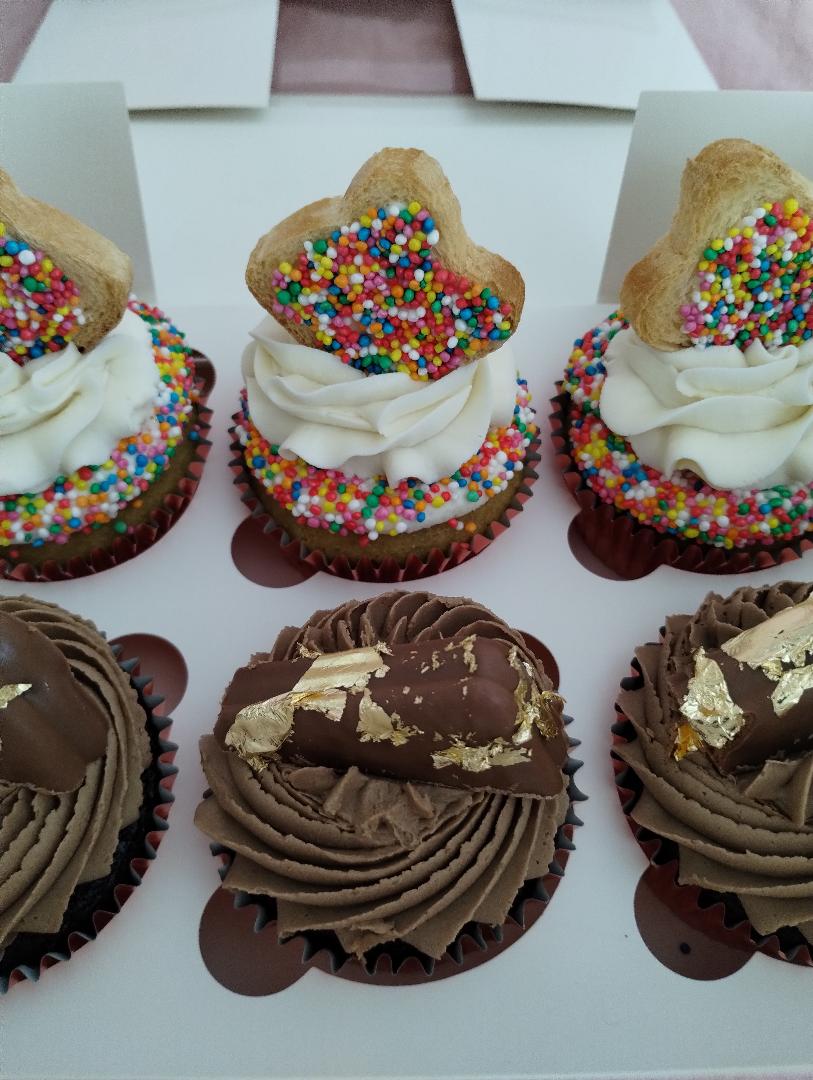 Themed cupcakes at Trevallan