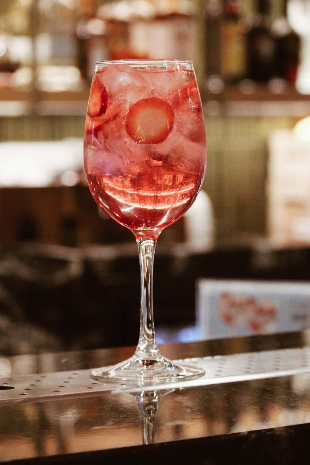 Pink Gin Spritz