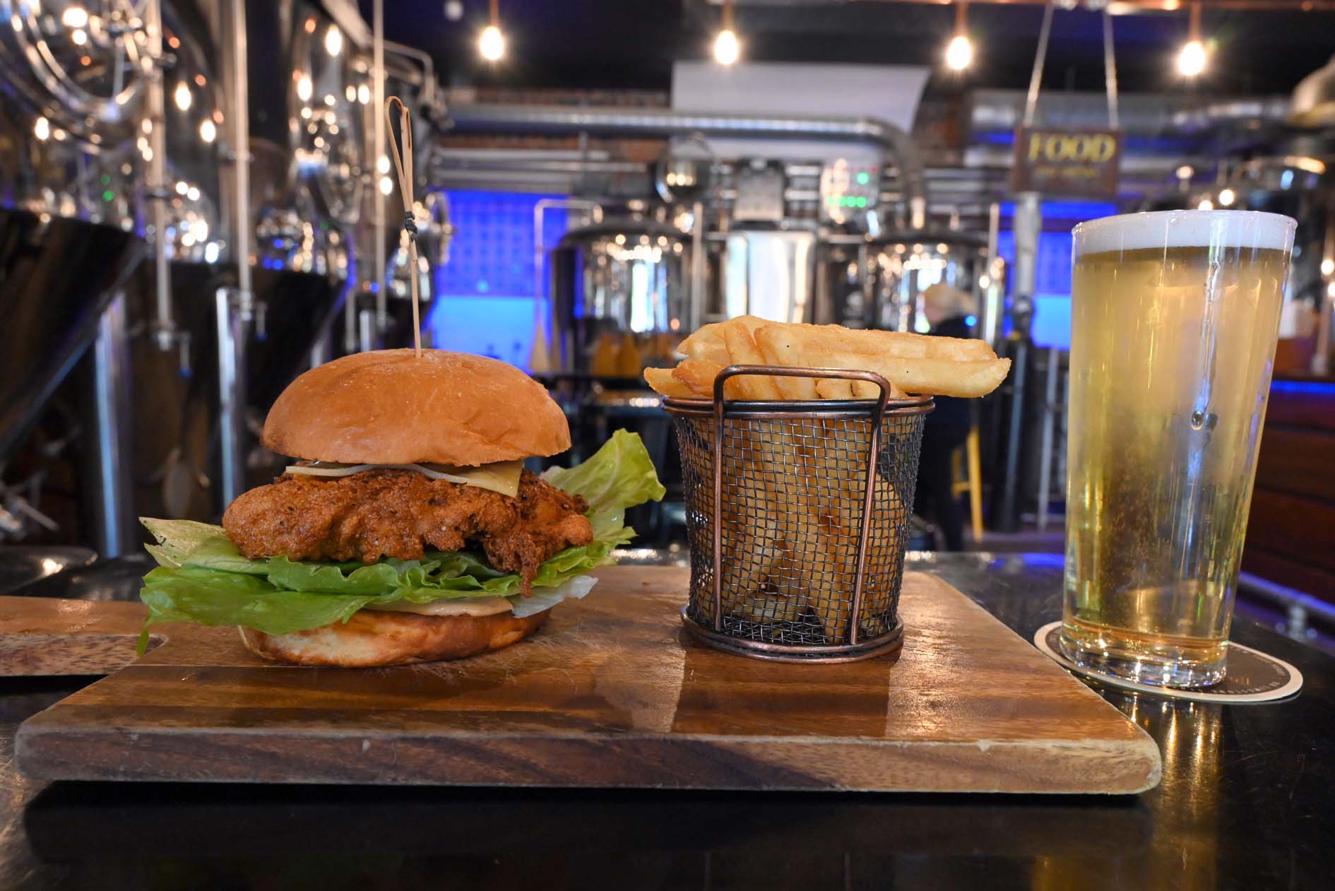 Pumpyard chicken burger Pumpyard chicken burger