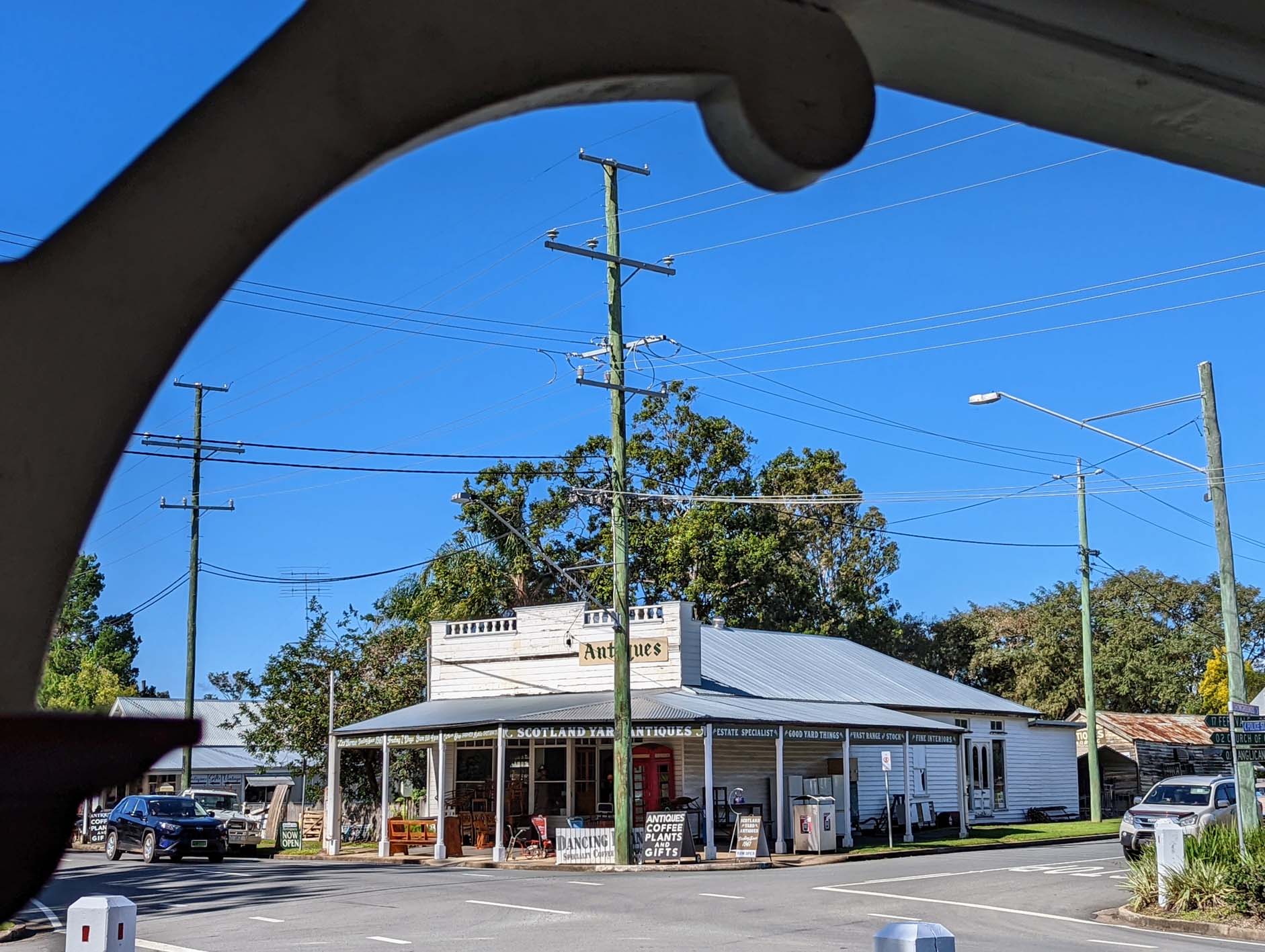 Scotland Yard Antiques 1