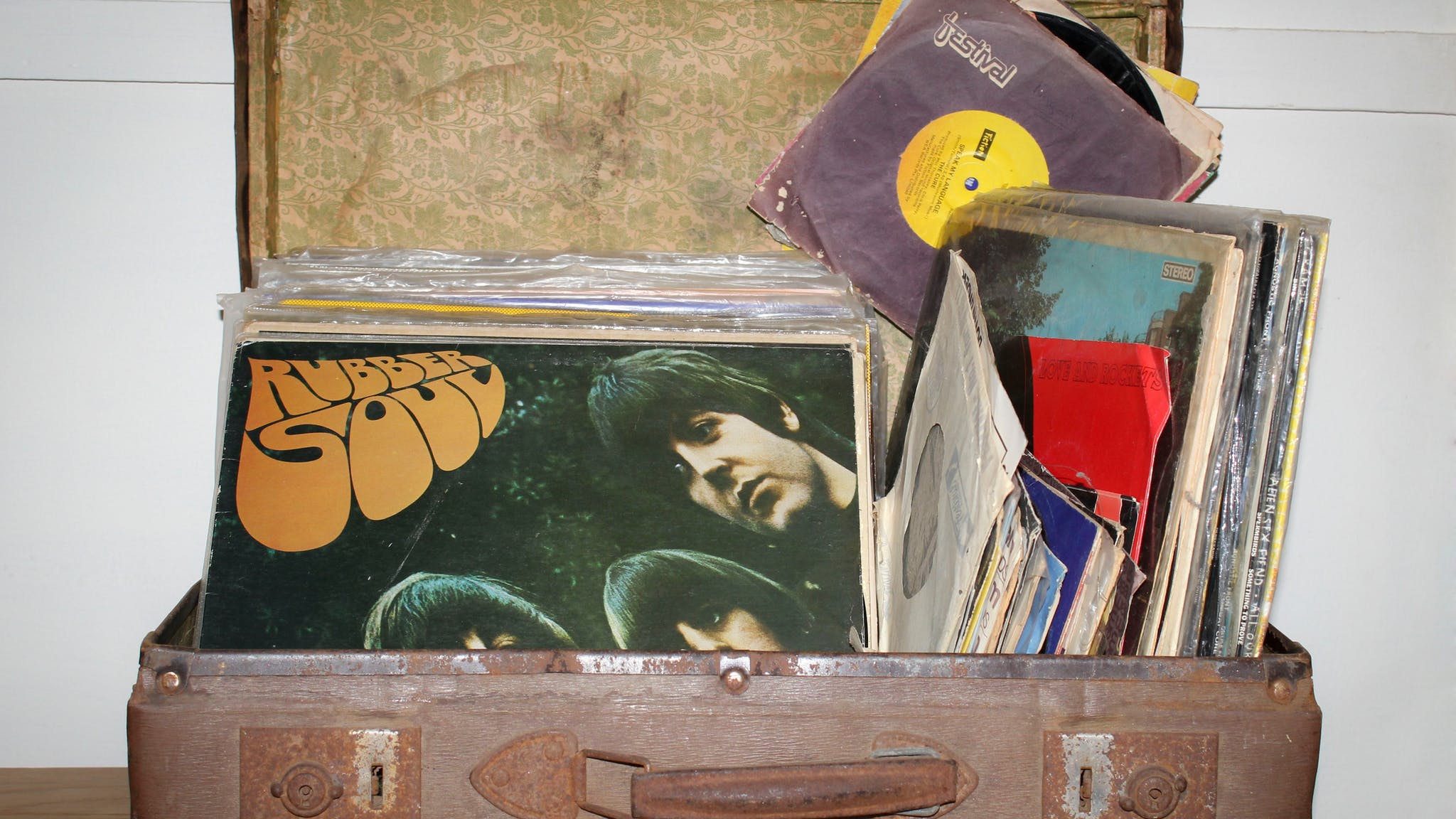Old suitcase, vinyl records, market Old suitcase, vinyl records, market